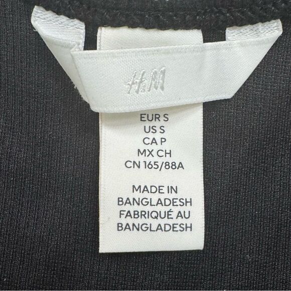 H&M Ribbed Racerback Thong Bodysuit. Size Small - Picture 7 of 9